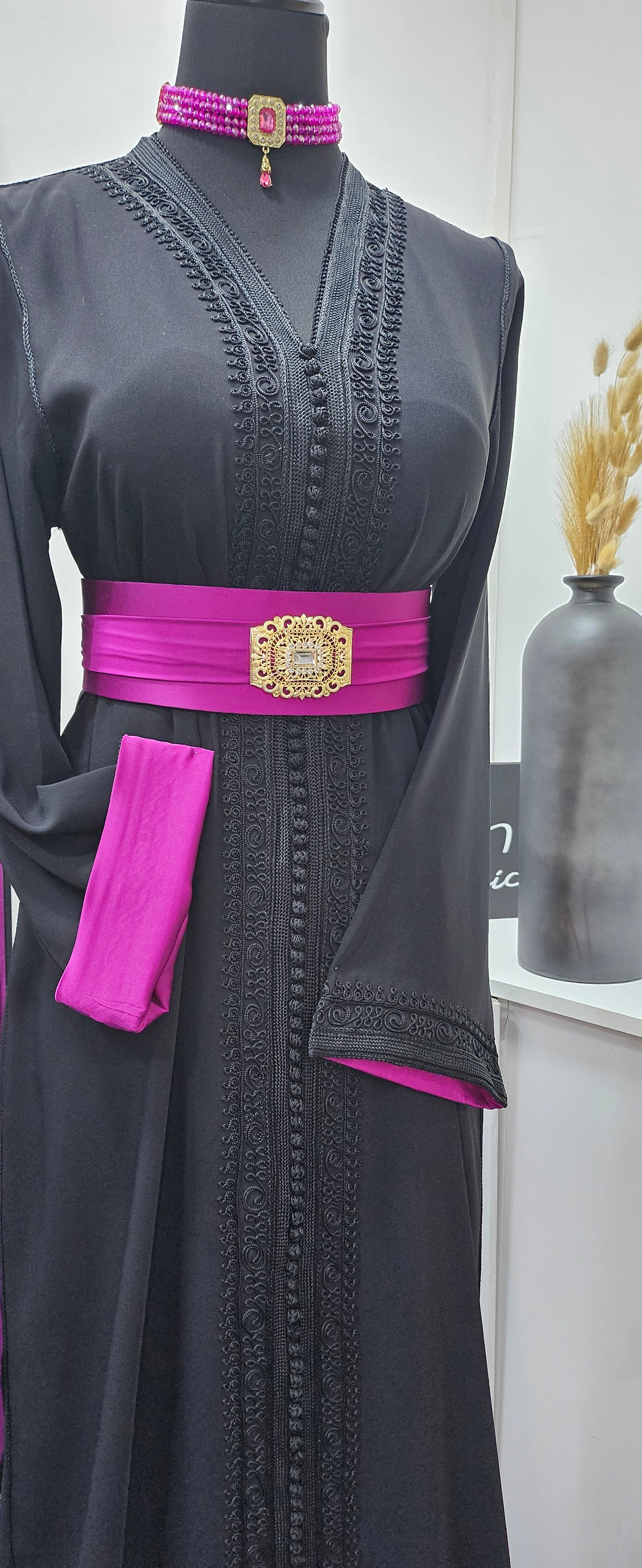 Collection Caftan Maïssa / Noir rose indien