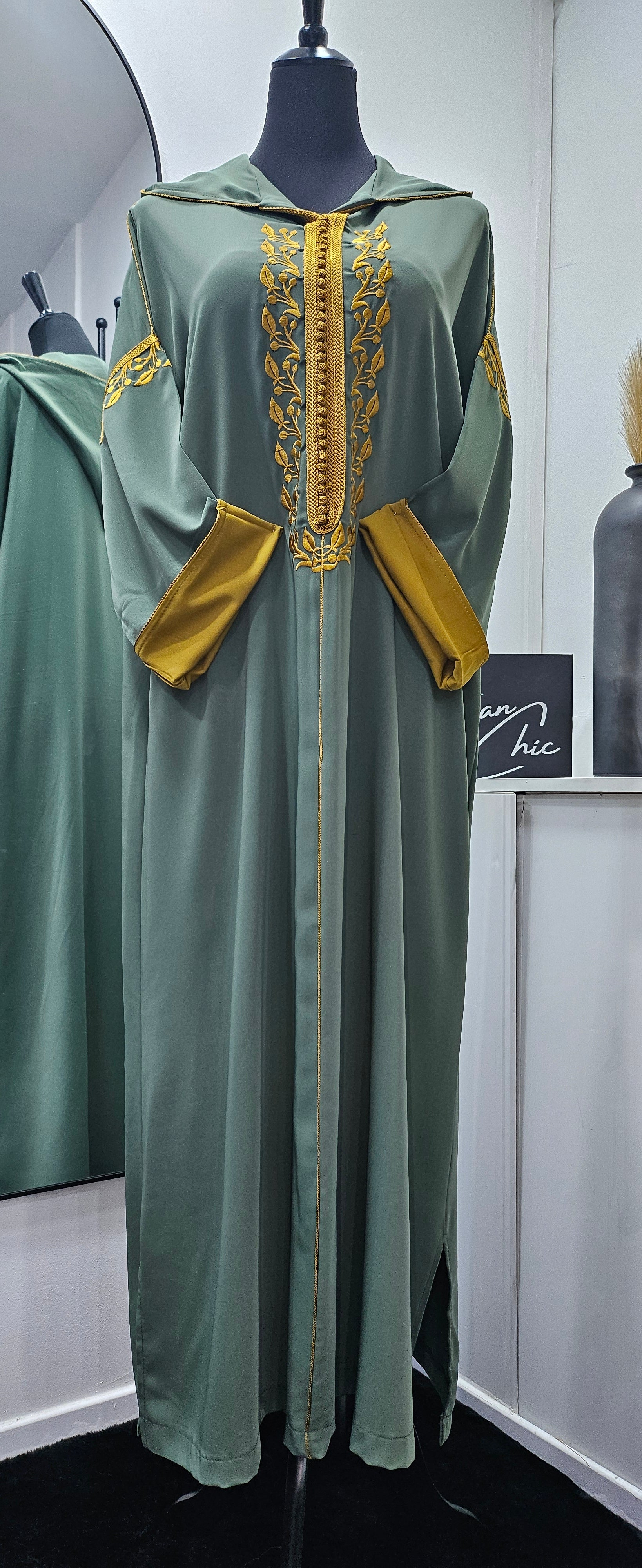 Collection djellaba Shams / vert olive - doré